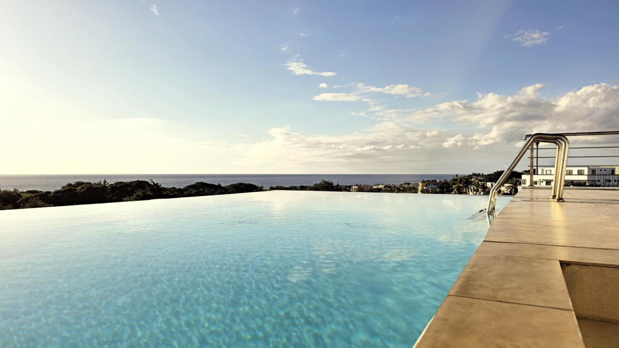 Flic-en-FlacqLuxury Penthouse With Infinity Pool & Stunning Sea View公寓 外观 照片